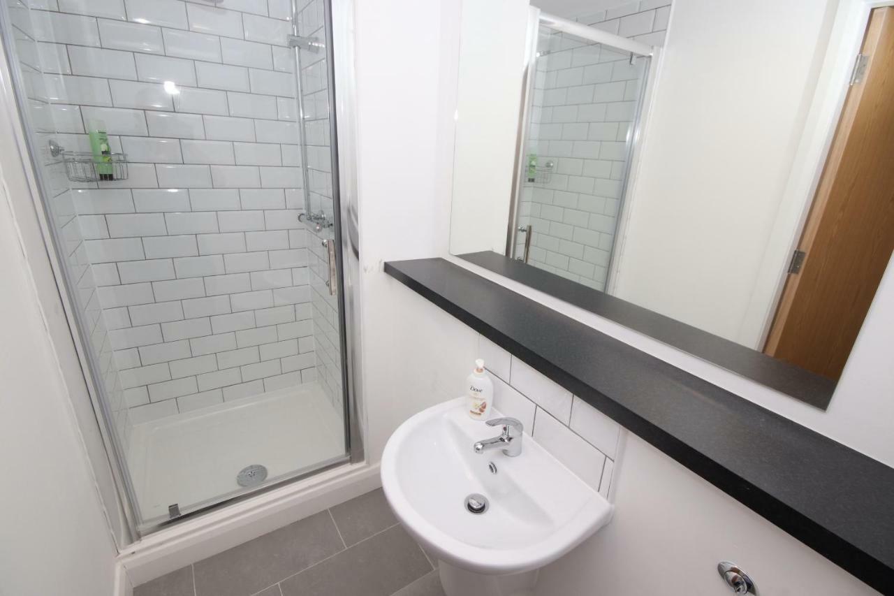 Fox Street Delight Apartment Liverpool Bagian luar foto